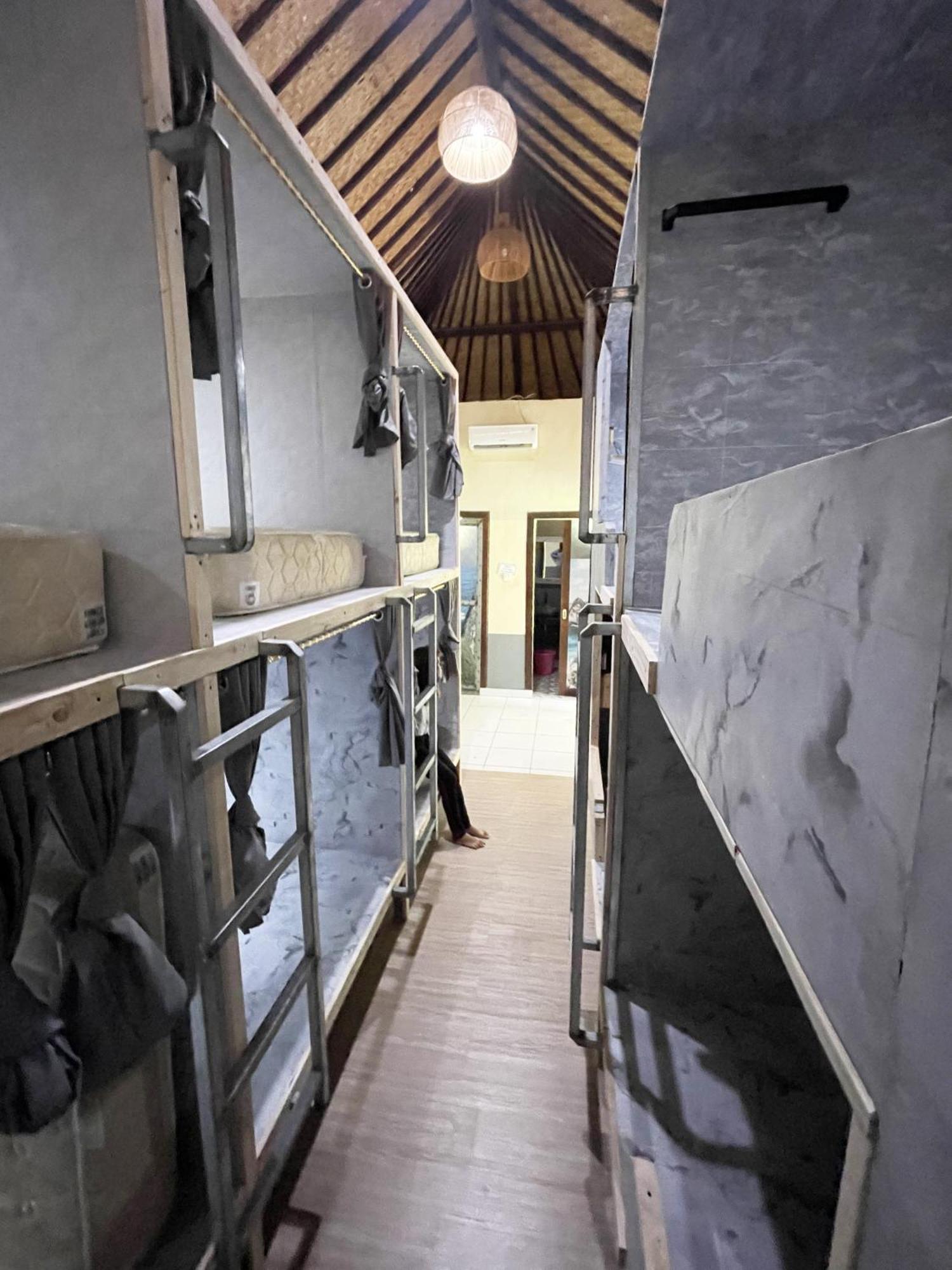 Apit Lawang Villas & Resto Batununggul Экстерьер фото