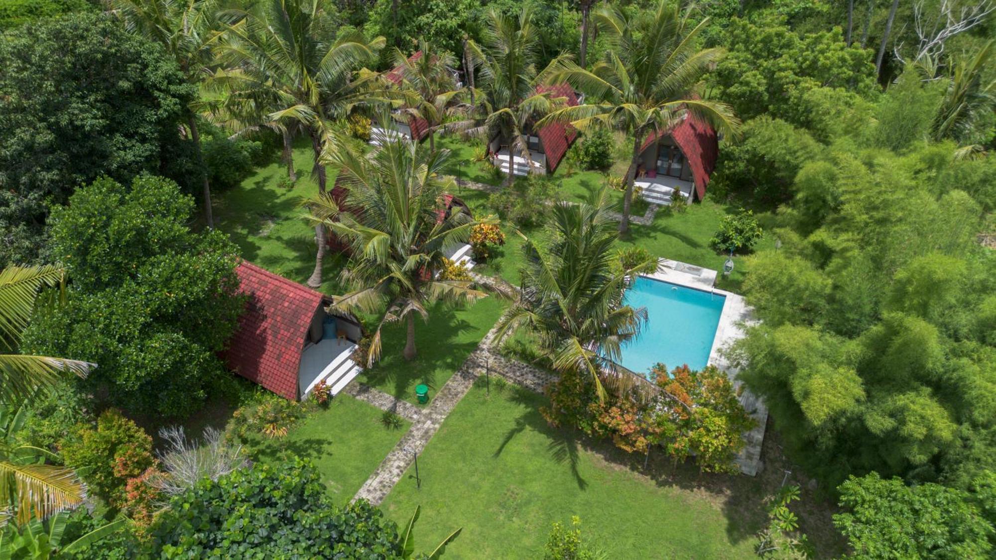 Apit Lawang Villas & Resto Batununggul Экстерьер фото