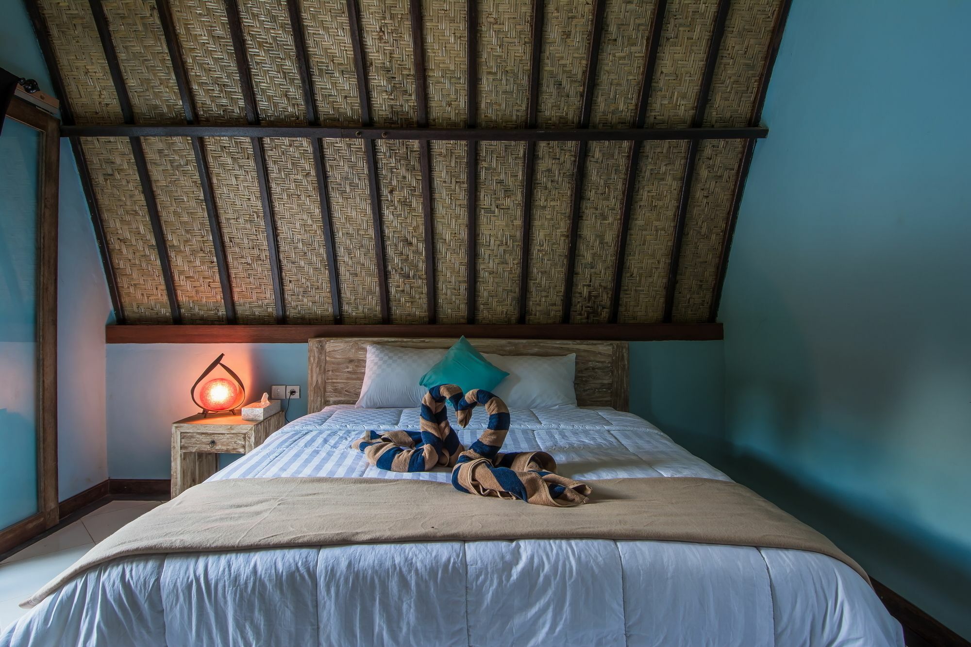 Apit Lawang Villas & Resto Batununggul Экстерьер фото